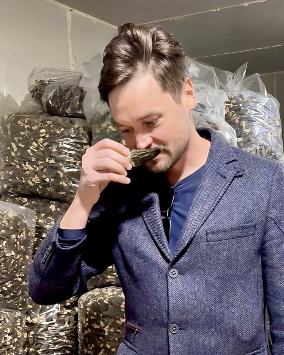 Founder reviewing aroma from a dried morel